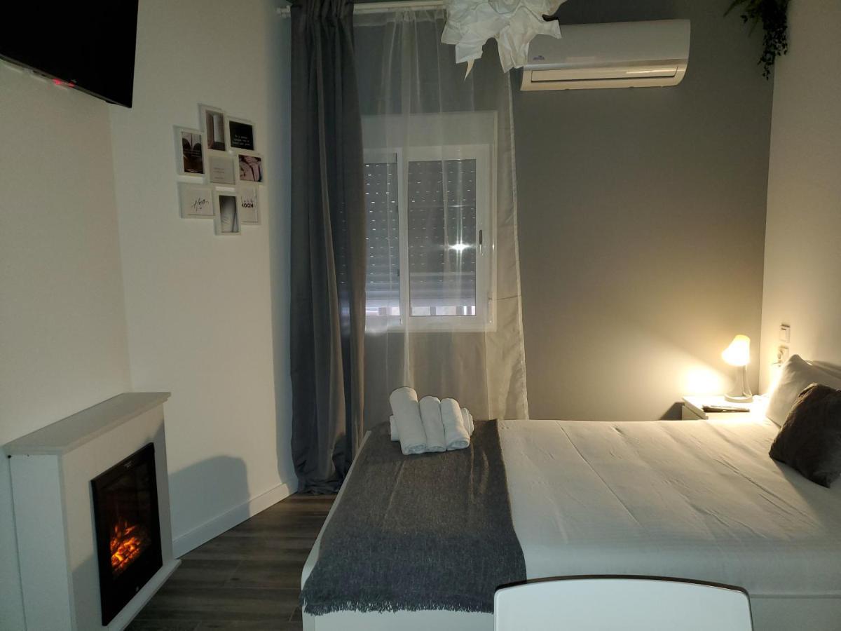 Intimo Y Acogedor "Algunos" Con Banera Hidromasaje Apartment Valencia Bagian luar foto